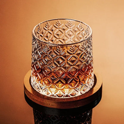 Spinning Whiskey Tumbler Glass – Rotating Crystal Brandy Cup