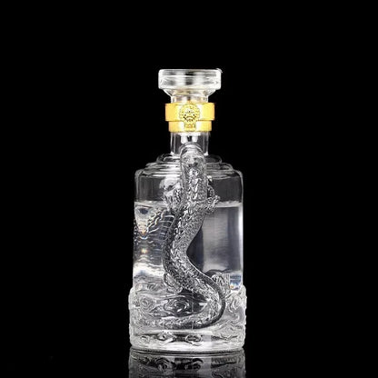 Dragon Pattern Embossed Glass Wine Bottle – 500ml Decorative Liquor Bottle