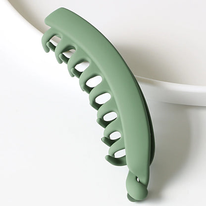 Banana Fish-Shaped Hair Clip – Solid Color Ponytail Barrette for Women