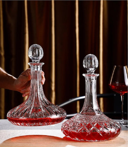 Hammer Pattern Crystal Whisky Decanter – 1100ml with Cover