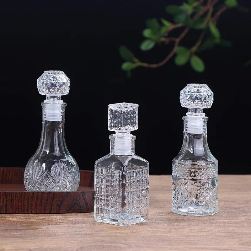 Mini Whiskey Decanter Bottle – 100/150ml Crystal Glass with 3D Carved Cap