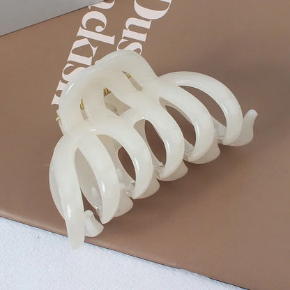 Large Hollow Out Hair Claw Clip – Plastic Crab Clamp for Women & Girls