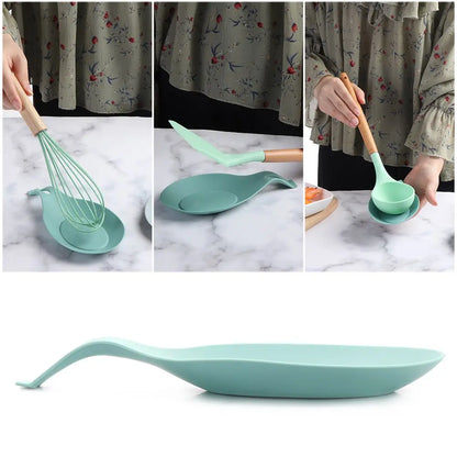Silicone Spoon Holder Rest Pad – Heat Resistant Kitchen Utensil & Spatula Tray Insulation Mat