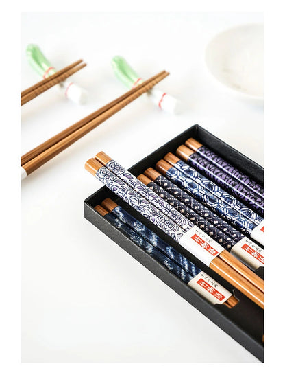 5-Pair Cute Multi-Color Bamboo Chopsticks Set – Non-Slip Household Wooden Tableware