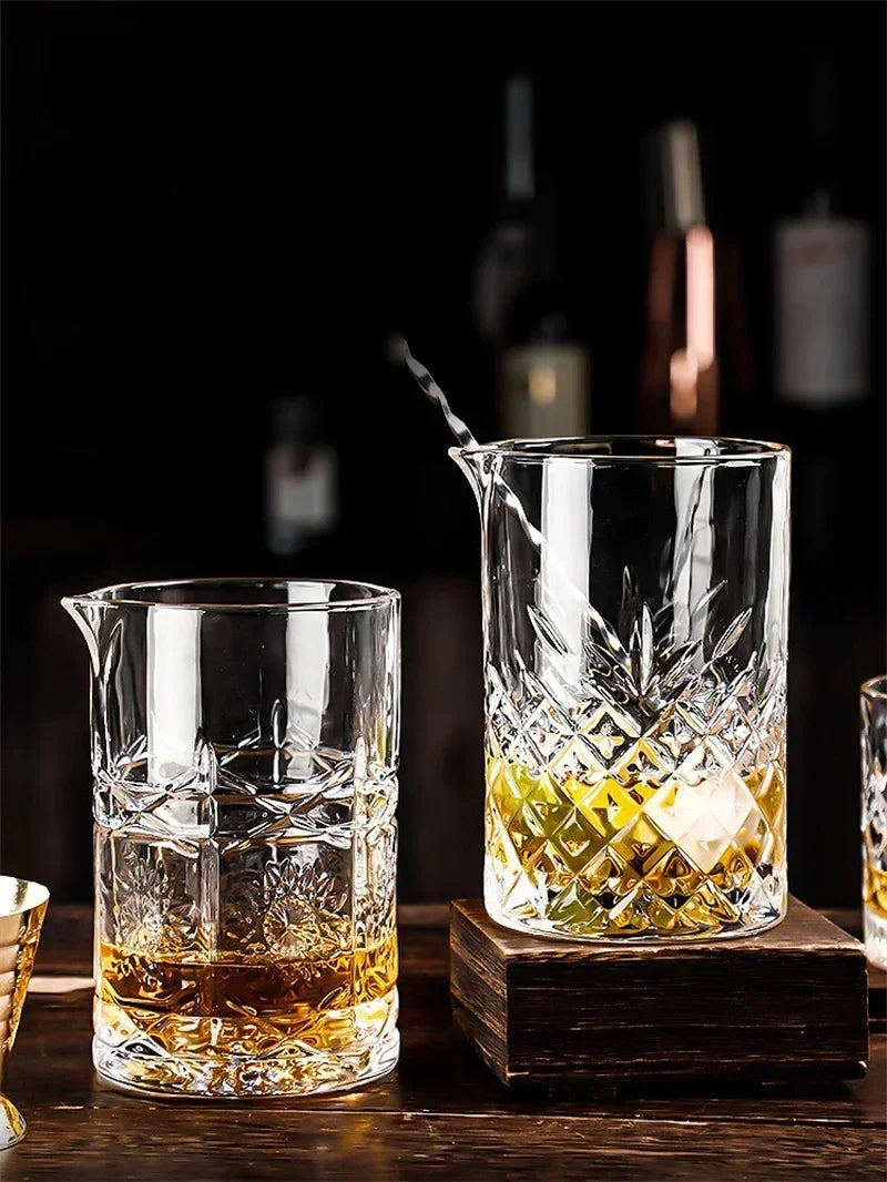 700ml Professional Cocktail Shaker – Bartender Whiskey Mixing Cup & Bar Tool
