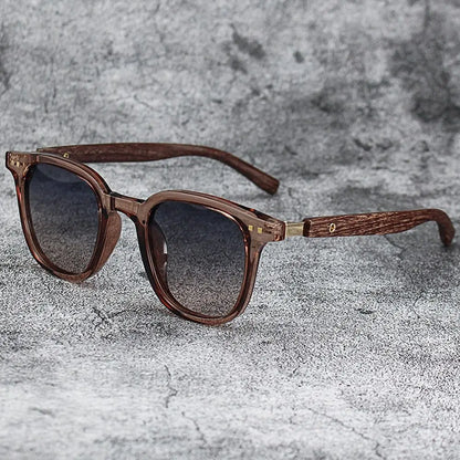 Retro Wood Grain Sunglasses – UV400 Square Frame for Men & Women