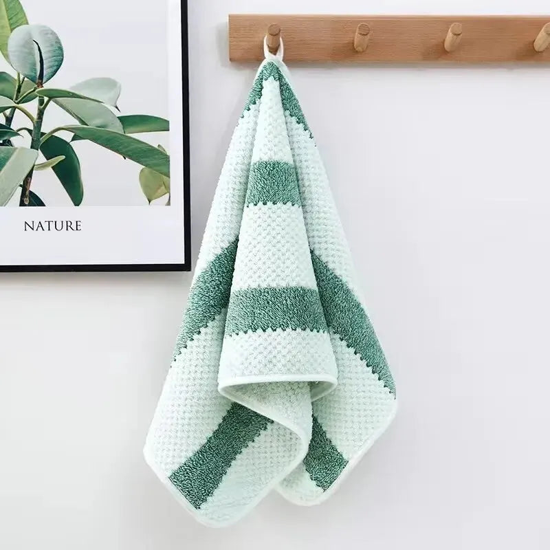 Solid Color Cotton Bath Towel 35x75cm – Soft, Absorbent & Multipurpose