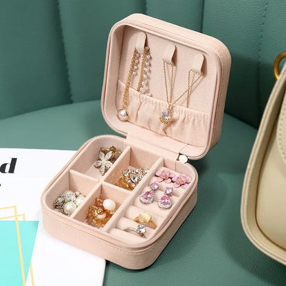 Portable Mini Jewelry Storage Box for Travel – Compact Organizer for Rings, Earrings & Necklaces