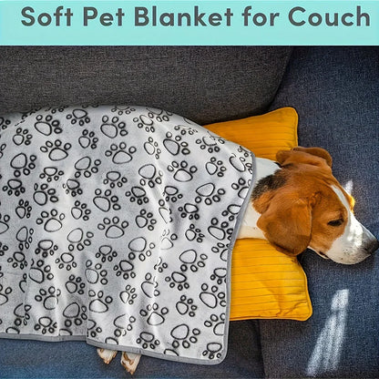 Cozy Fleece Pet Blanket - Soft Sleeping Mat for Dogs & Cats - BeeTrendyShop.COM