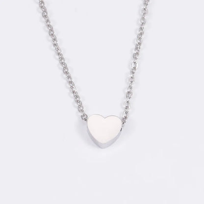 Minimalist Tiny Heart Love Necklace – Dainty Clavicle Chain