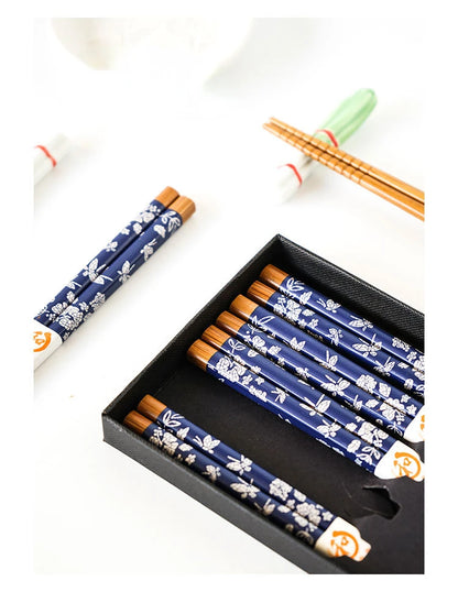 5-Pair Cute Multi-Color Bamboo Chopsticks Set – Non-Slip Household Wooden Tableware