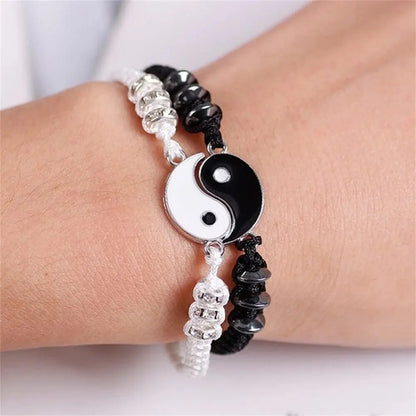 Couple Tai Chi Flip Bracelet Set – Black & White Adjustable Charm Bracelets (2 PCS)