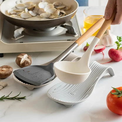 Silicone Insulated Spoon Holder & Placemat – Heat Resistant Cutlery Shelving Kitchen Tool