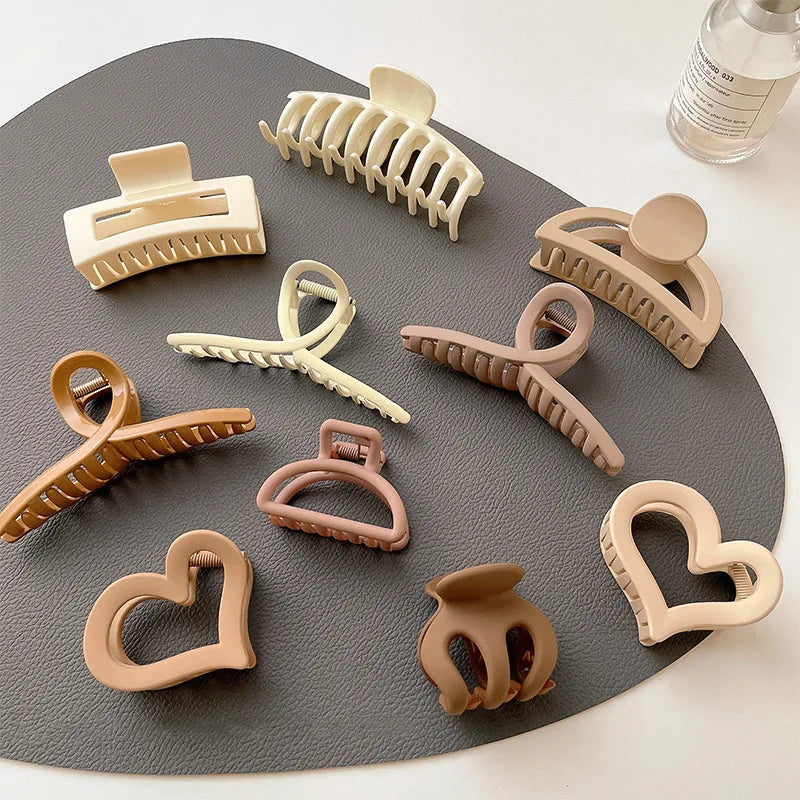Large Acrylic Hair Claw Clip – Korean Style Coffee Color Hairpin for Women & Girls