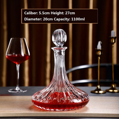 Hammer Pattern Crystal Whisky Decanter – 1100ml with Cover