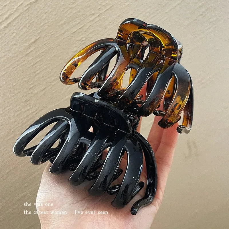 Large Hollow Out Hair Claw Clip – Plastic Crab Clamp for Women & Girls