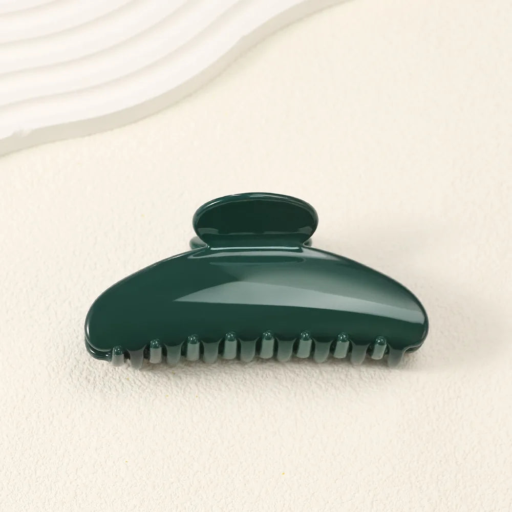 11CM Large Hair Claw Clip – Simple Plastic Crab Clamp for Women & Girls