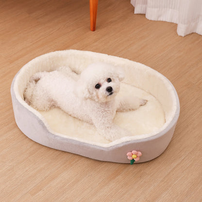 All-Season Plush Pet Bed - Windproof, Elastic Kennel Mat for Dogs & Cats - BeeTrendyShop.COM