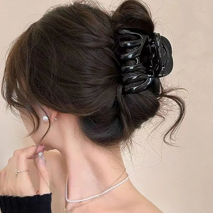 Large Hollow Out Hair Claw Clip – Plastic Crab Clamp for Women & Girls