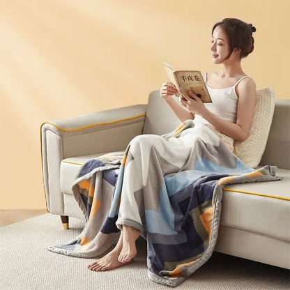 Extra Soft Flannel Blanket Thickened Nap Air Conditioning Blanket - BeeTrendyShop.COM