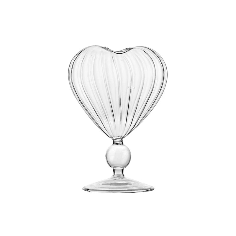 Heart-Shaped Glass Cup with Straw – 220ml Crystal Juice & Wine Glass