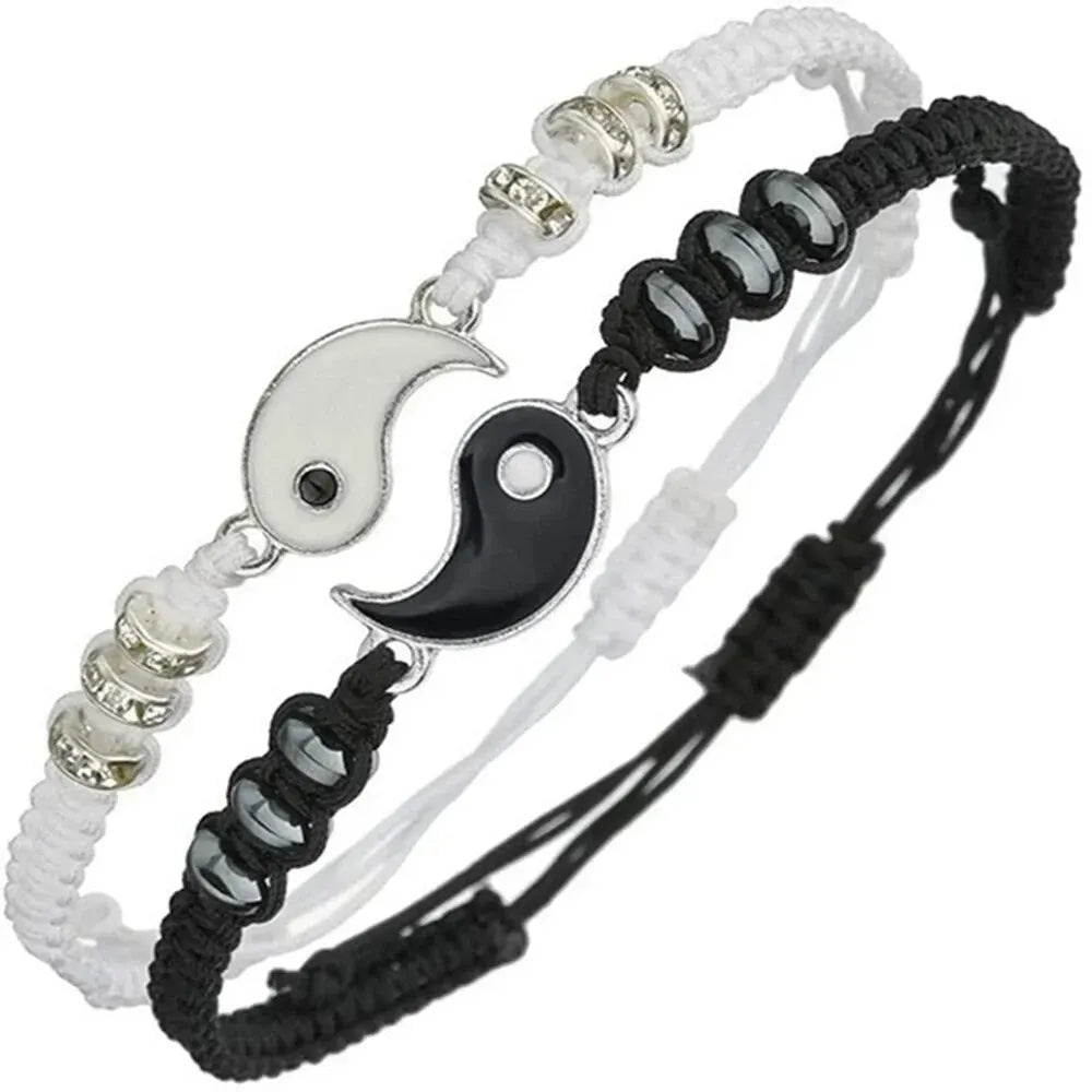 Couple Tai Chi Flip Bracelet Set – Black & White Adjustable Charm Bracelets (2 PCS)