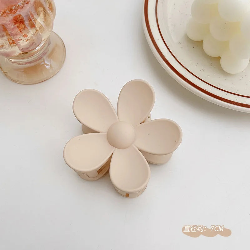 Large Acrylic Hair Claw Clip – Korean Style Coffee Color Hairpin for Women & Girls