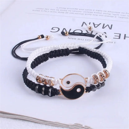 Couple Tai Chi Flip Bracelet Set – Black & White Adjustable Charm Bracelets (2 PCS)