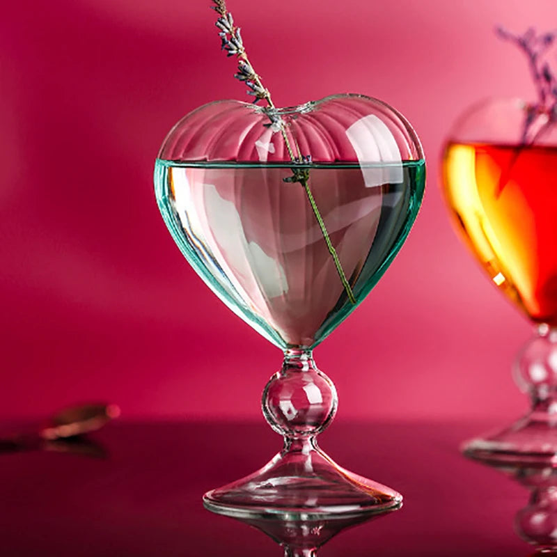 Heart-Shaped Glass Cup with Straw – 220ml Crystal Juice & Wine Glass