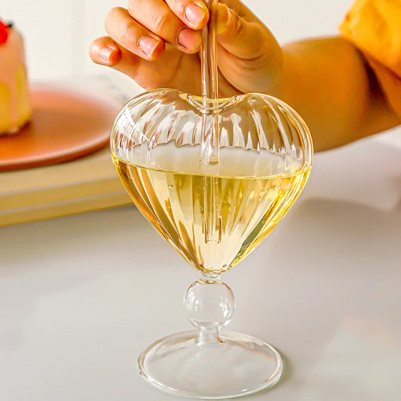 Heart-Shaped Glass Cup with Straw – 220ml Crystal Juice & Wine Glass