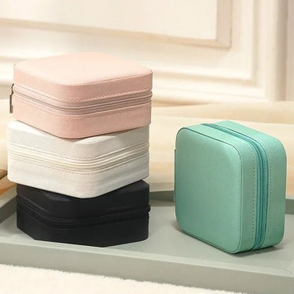 Portable Mini Jewelry Storage Box for Travel – Compact Organizer for Rings, Earrings & Necklaces