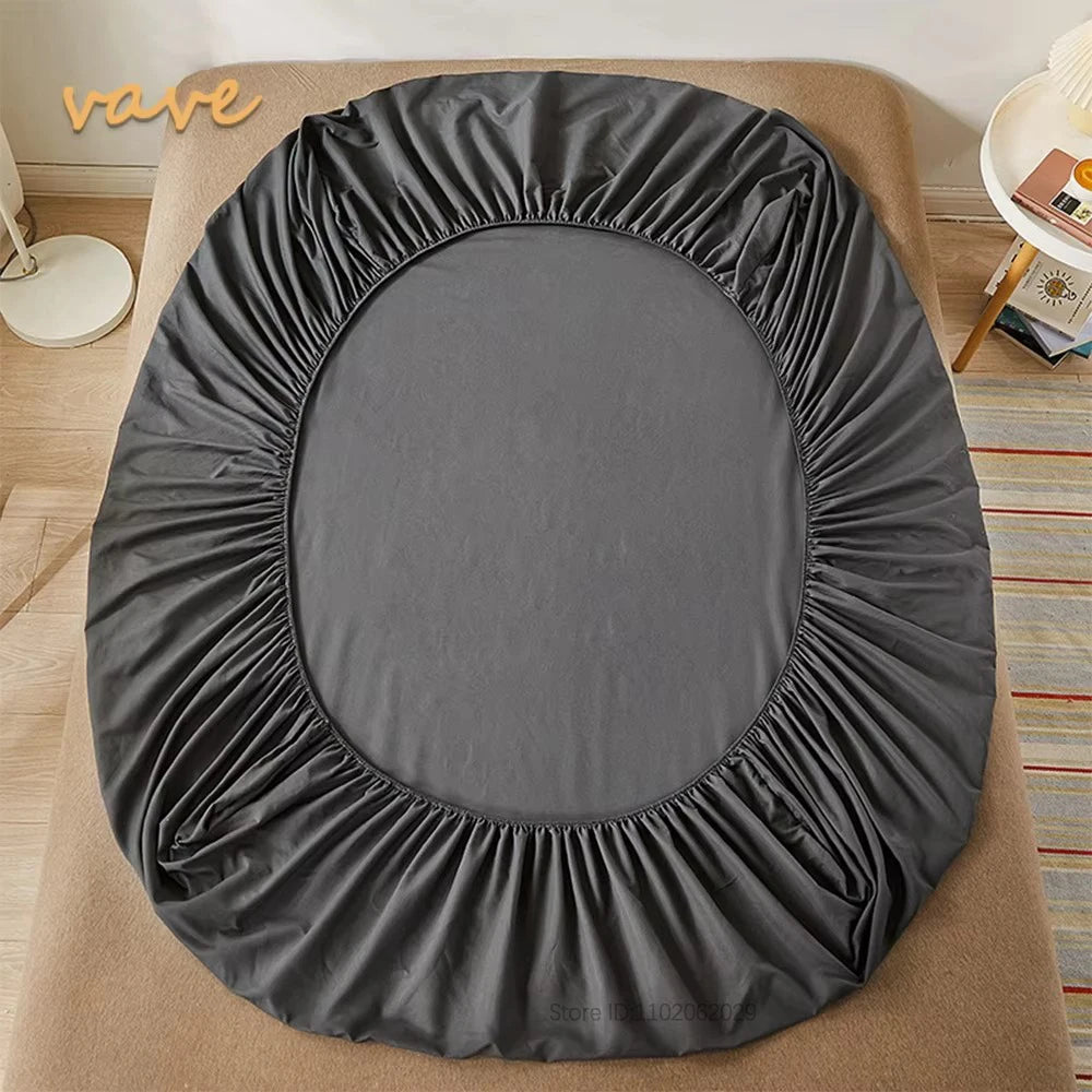 Fitted Bed Sheet with 360° Elastic Band – Mattress Protector Cover for Single, Double, King & Queen 160x200