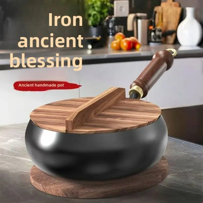 28CM Handmade Pure Iron Big Belly Frying Pan – Non-Coating Smooth Stew Pot