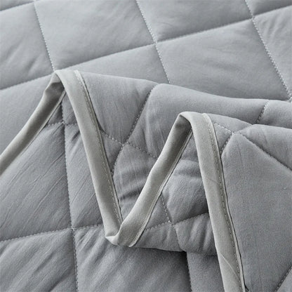 Soft All-Season Queen Quilt Bedding Set – Lightweight Coverlet with Pillow Shams