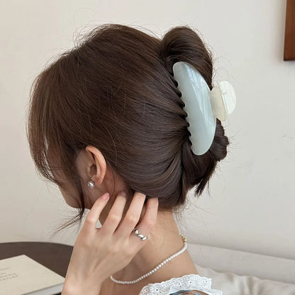 11CM Large Hair Claw Clip – Simple Plastic Crab Clamp for Women & Girls
