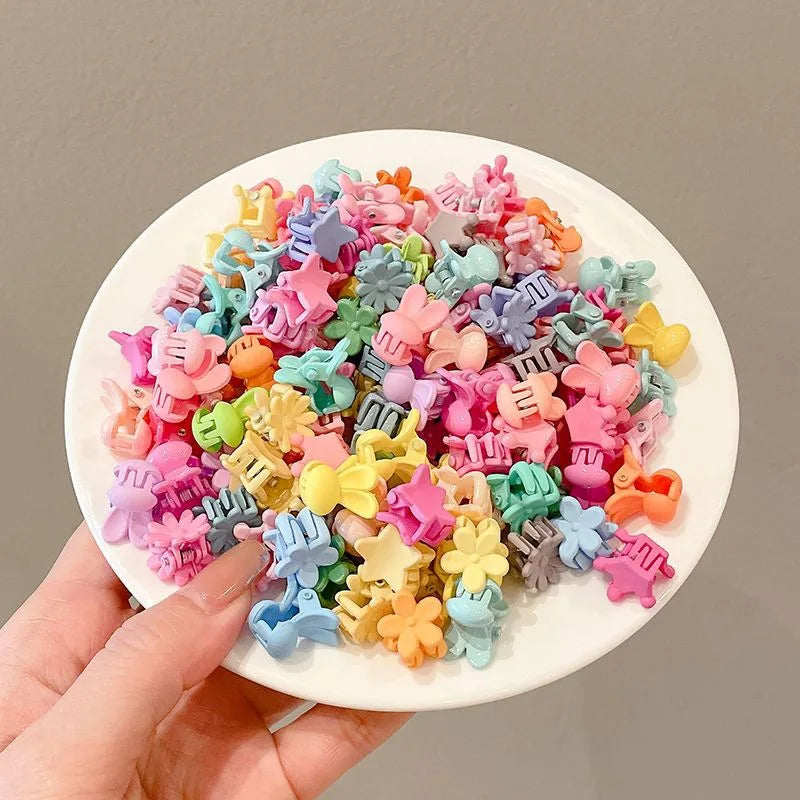 30Pcs Cute Mini Hair Claw Clips Set – Colorful Cartoon Hairpins for Girls & Kids