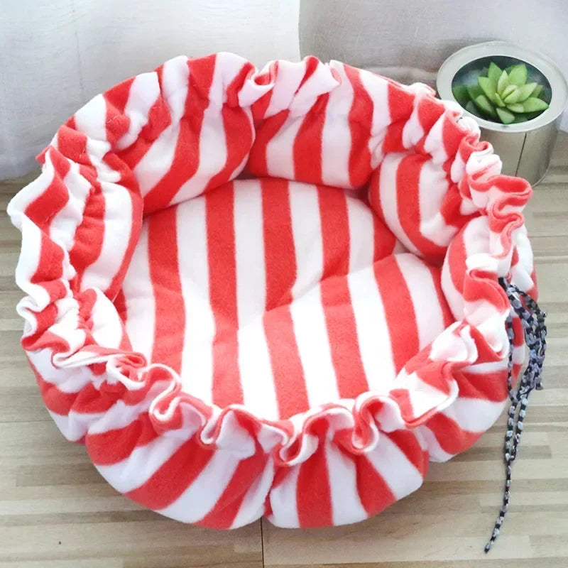 Adjustable Drawstring Pet Bed - Super Soft & Warm Basket for Cats and Small Dogs - BeeTrendyShop.COM