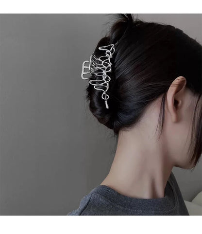 Large Metal Hair Claw Clip – Punk & Vintage Style Barrette for Women