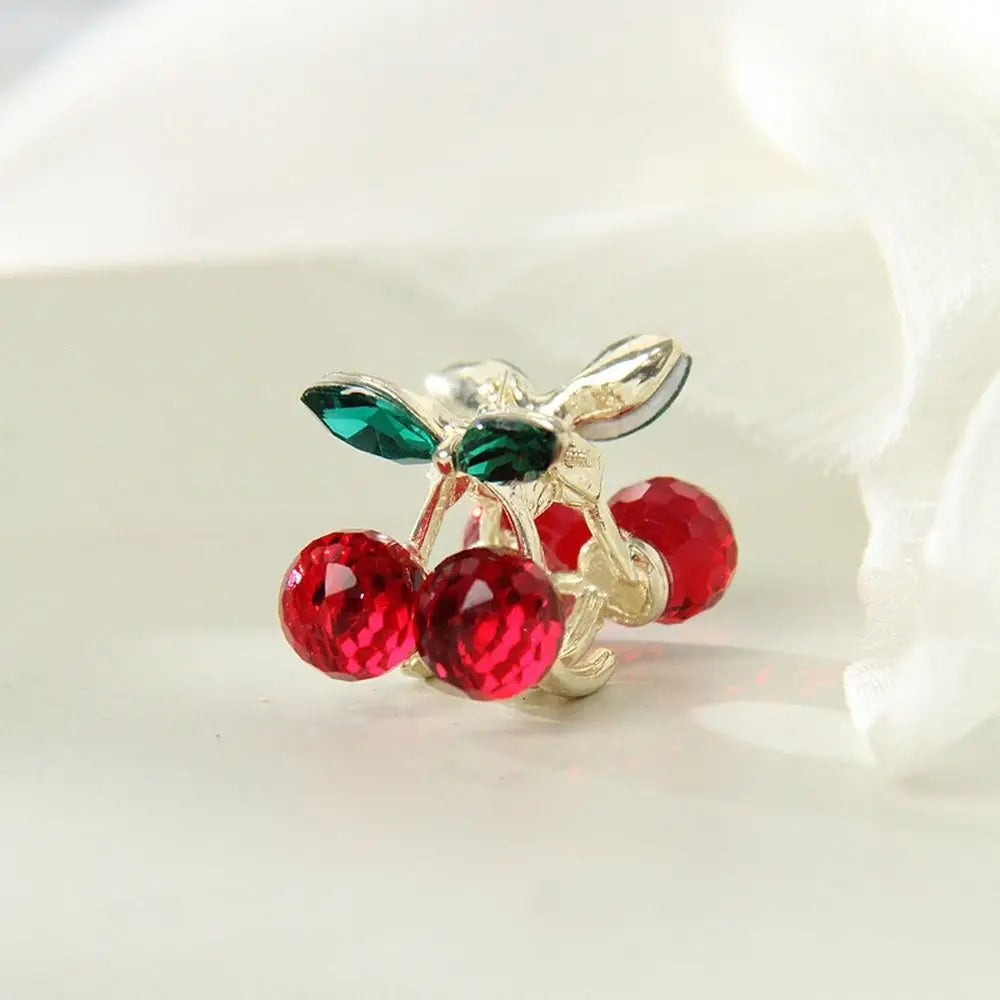 Mini Rhinestone Cherry Hair Claw Clip – Korean Style Sparkle Hairpin for Women