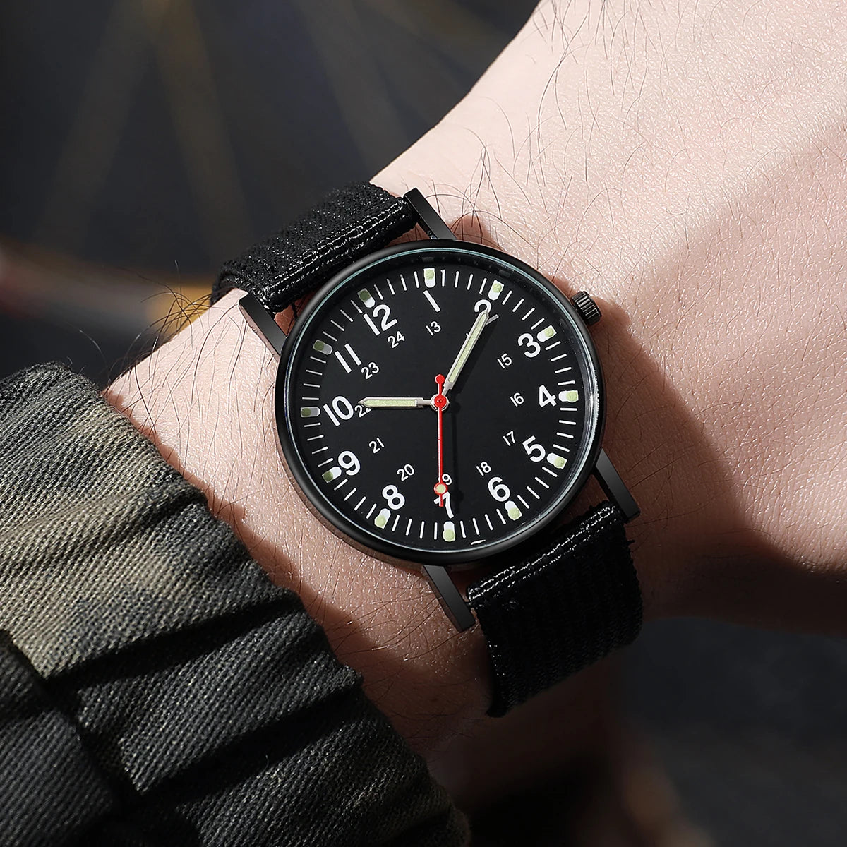 Men Watches Casual Nylon Band Sports Watch Anlog Quartz Military Wristwatches Relogio Masculino Reloj Hombre - BeeTrendyShop.COM