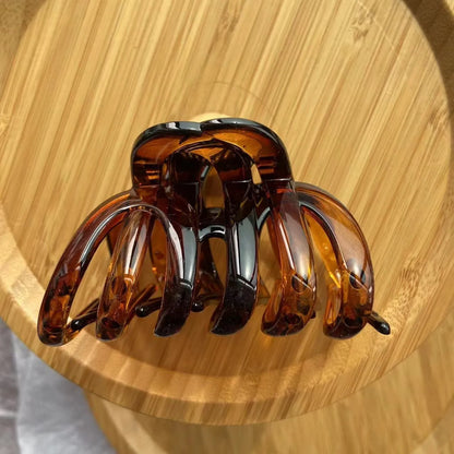 Large Hollow Out Hair Claw Clip – Plastic Crab Clamp for Women & Girls