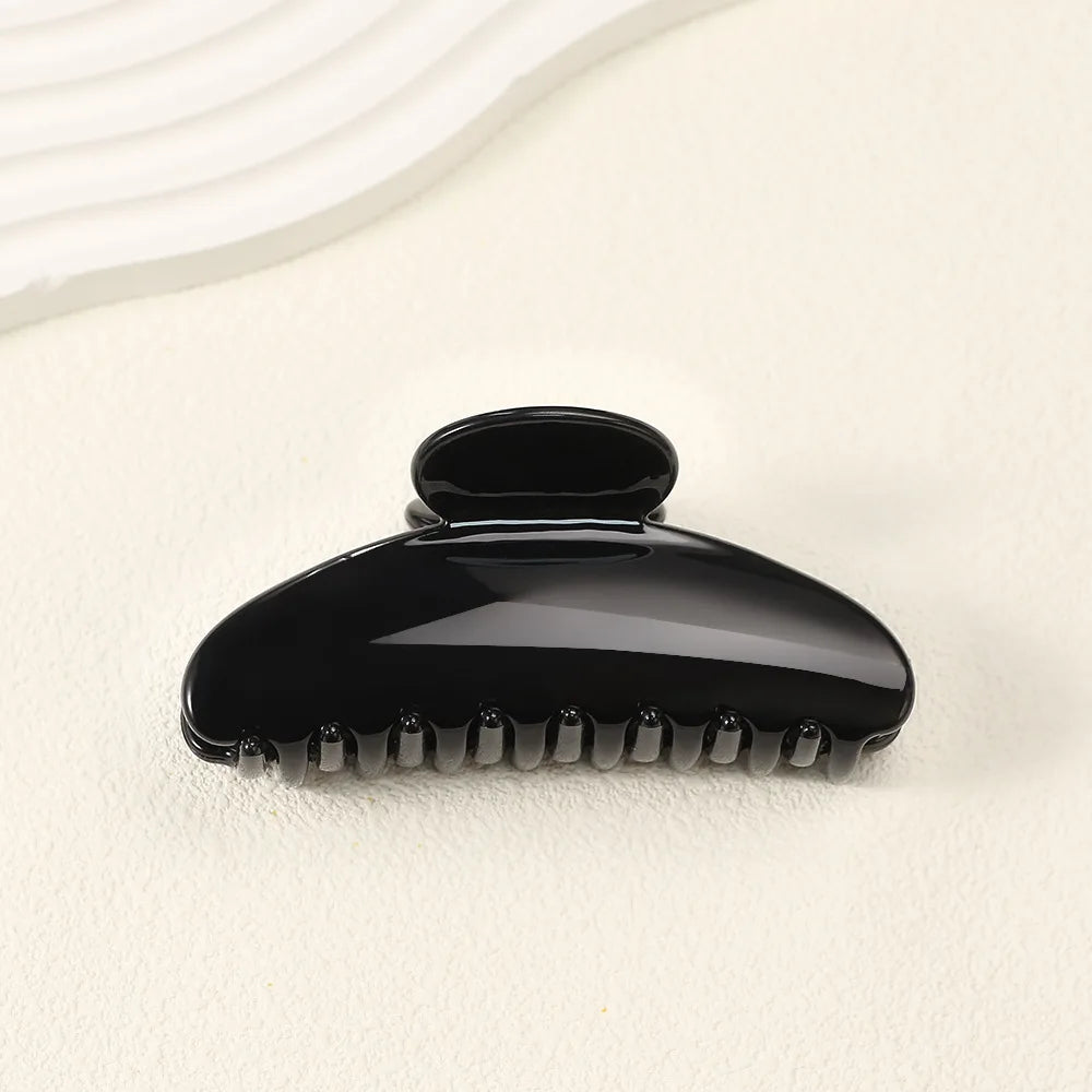 11CM Large Hair Claw Clip – Simple Plastic Crab Clamp for Women & Girls
