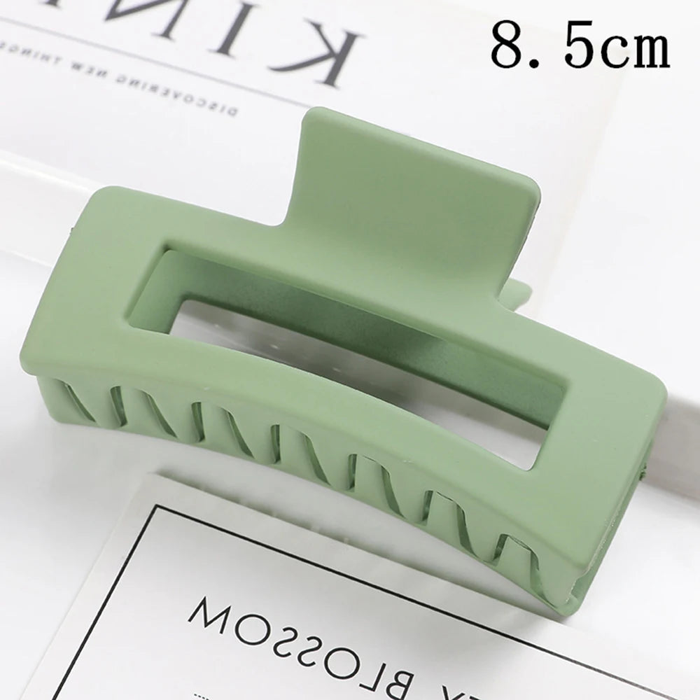 Korean Large Plastic Hair Claw Clip – Fashion Crab Barrette for Women & Girls