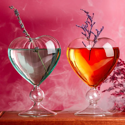 Heart-Shaped Glass Cup with Straw – 220ml Crystal Juice & Wine Glass